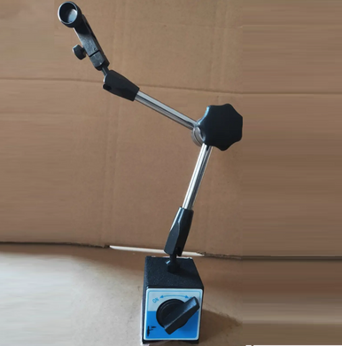 Magnet- Messstativ mit  Scharnier